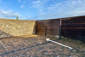 Parking- click for photo gallery